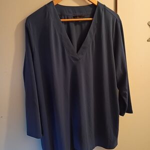 Banana Republic Navy V-Neck Top